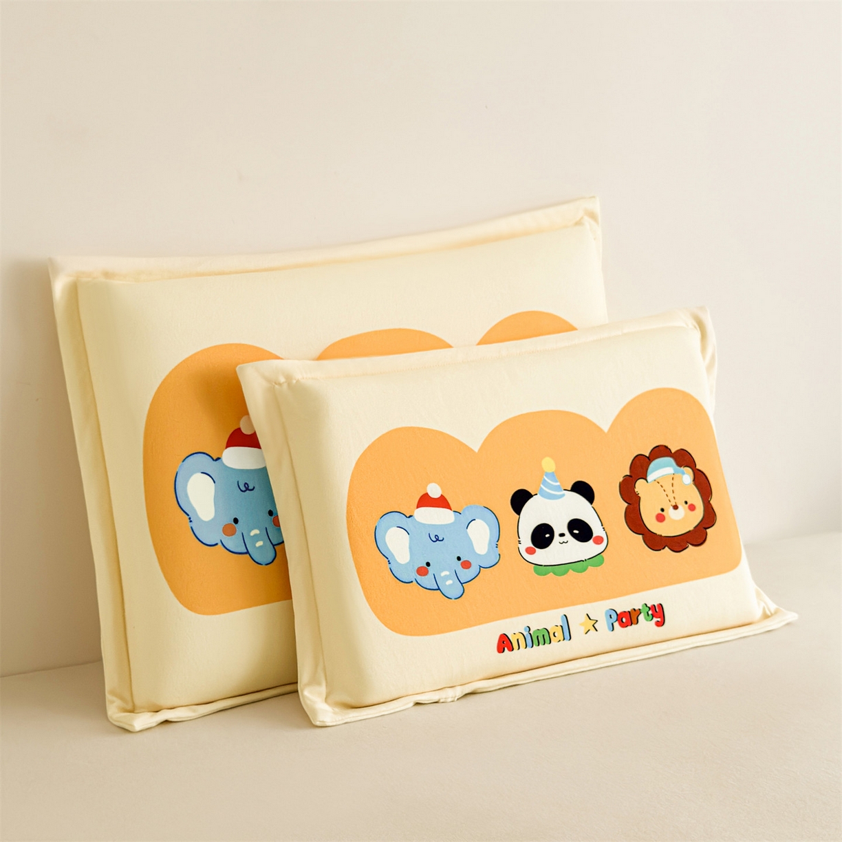 91家纺网 家纺一手货源 找家纺 麦肯锡 2025新款卡通记忆棉枕  枕头枕芯 动物派对/只