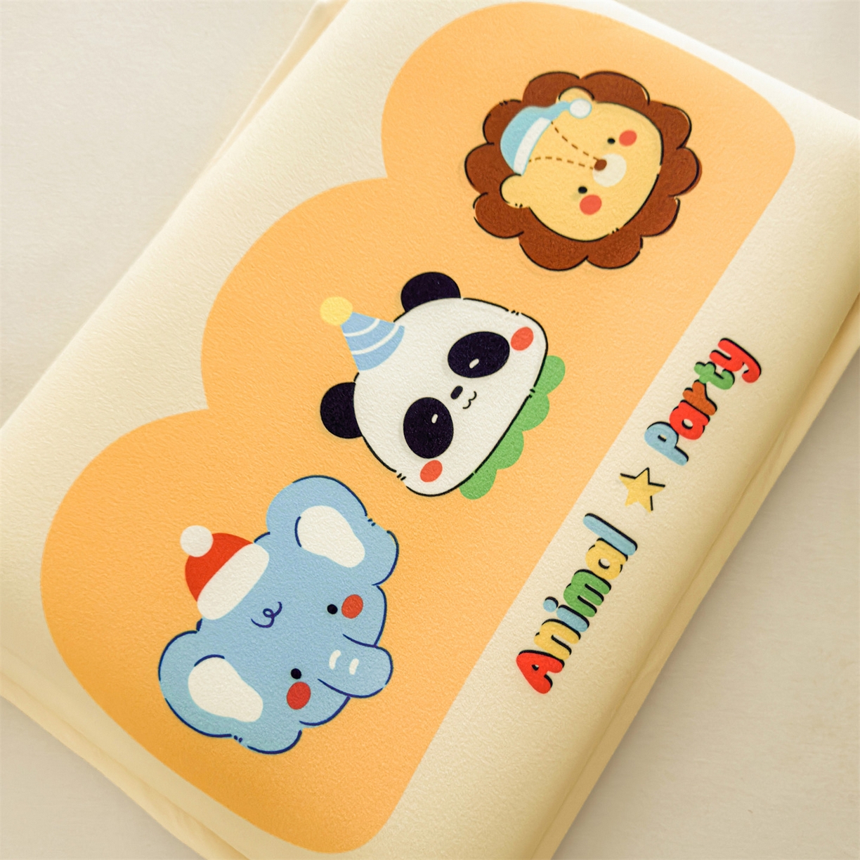 91家纺网 家纺一手货源 找家纺 麦肯锡 2025新款卡通记忆棉枕  枕头枕芯 动物派对/只