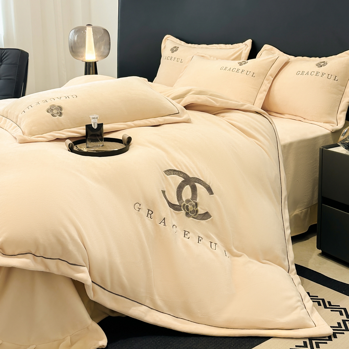 91家纺网 家纺一手货源 找家纺 （总）合欢（原天一阁） 2025新款A类高克重230克全消光全工艺牛奶绒刺绣四件套