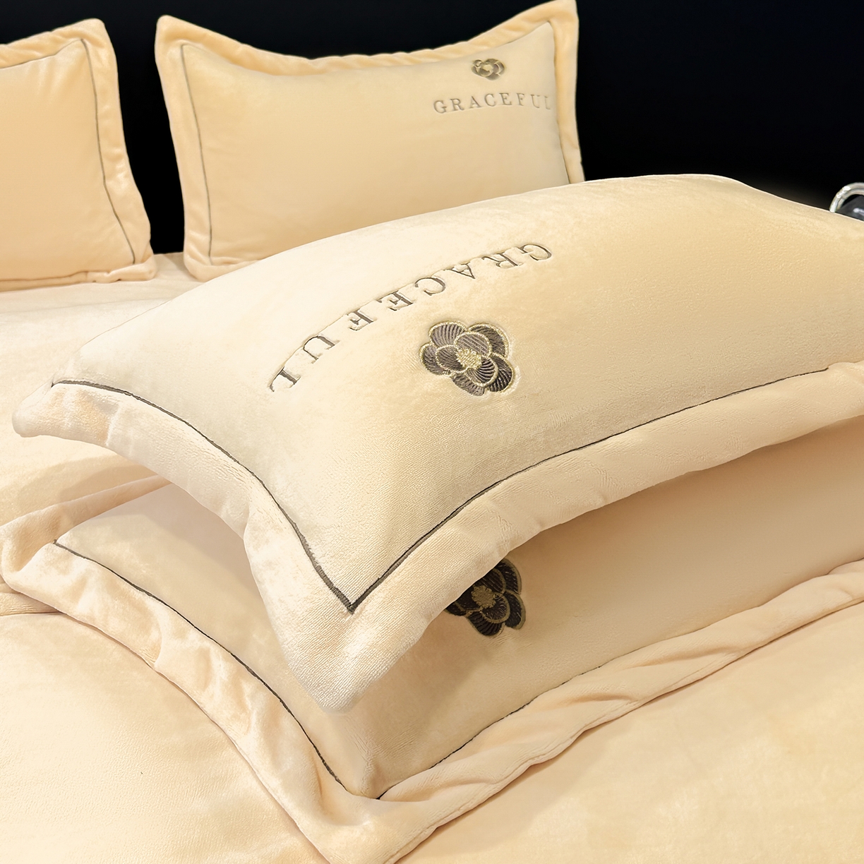 91家纺网 家纺一手货源 找家纺 （总）合欢（原天一阁） 2025新款A类高克重230克全消光全工艺牛奶绒刺绣四件套