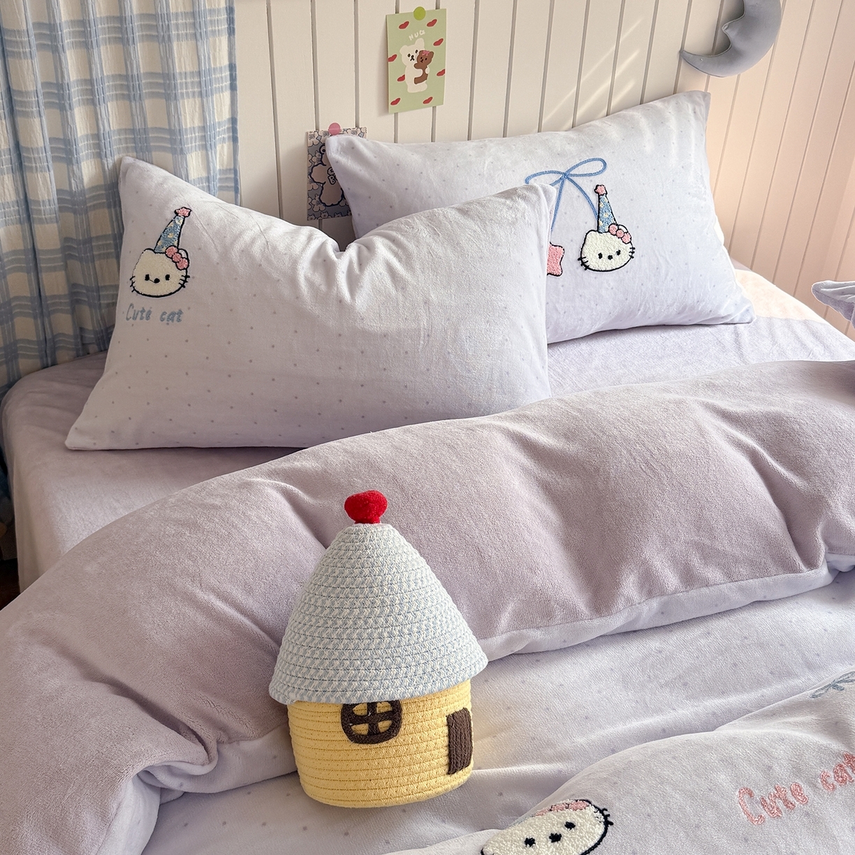 91家纺网 家纺一手货源 找家纺 （总）潘朵拉家纺 2025新款A类牛奶绒毛巾绣系列四件套