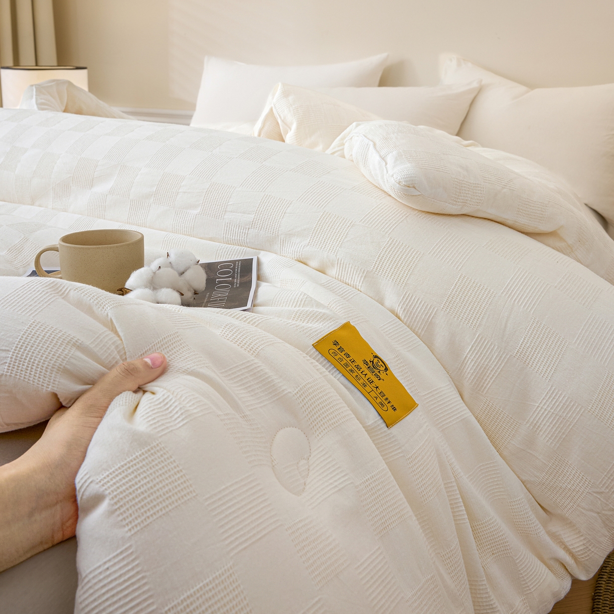 91家纺网 家纺一手货源 找家纺 恒科家纺 2025新款100%全棉提花李官奇大豆纤维大豆被被子被芯 本白云华格