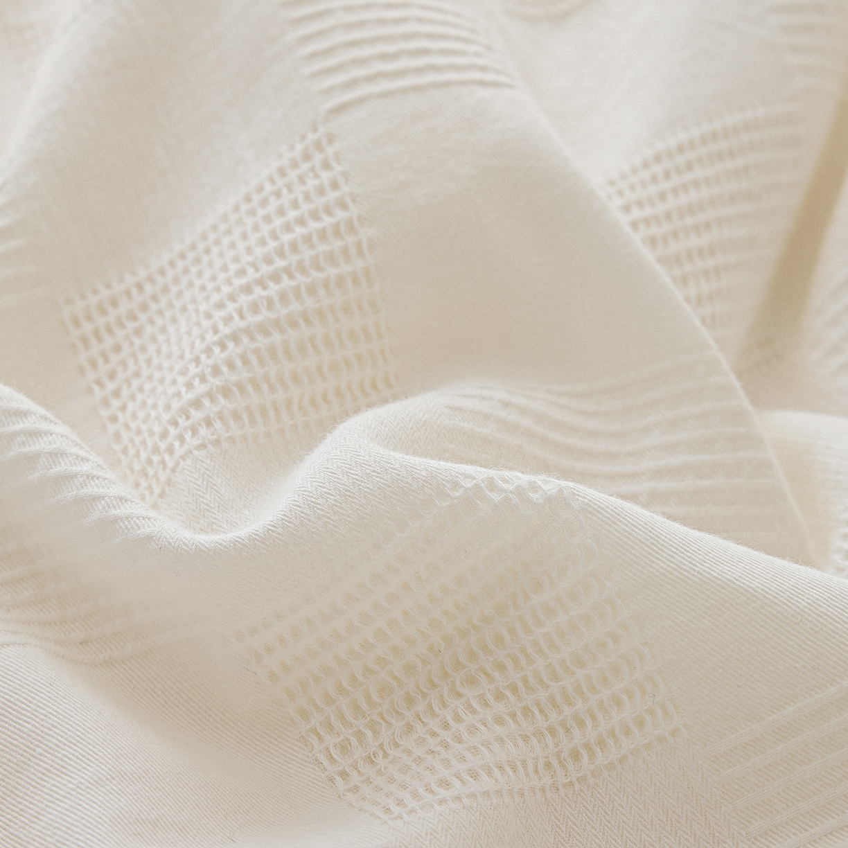 91家纺网 家纺一手货源 找家纺 恒科家纺 2025新款100%全棉提花李官奇大豆纤维大豆被被子被芯 本白云华格