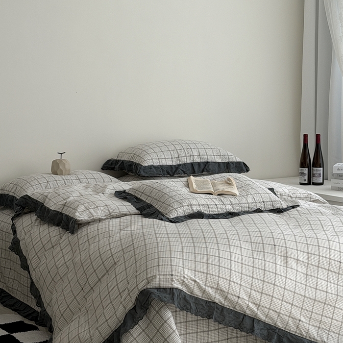 91家纺网 家纺一手货源 找家纺 佰织鑫家居 2025新款全棉法式砂洗棉花床盖款被套四件套蓝格