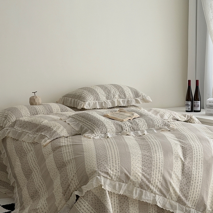 91家纺网 家纺一手货源 找家纺 佰织鑫家居 2025新款全棉法式砂洗棉花床盖款被套四件套思念