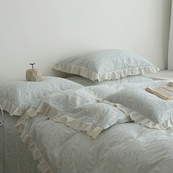 91家纺网 家纺一手货源 找家纺 佰织鑫家居 2025新款全棉法式砂洗棉花床盖款被套四件套岁月静好