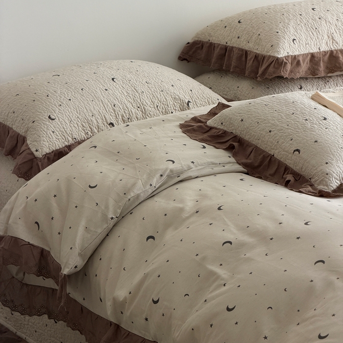 91家纺网 家纺一手货源 找家纺 佰织鑫家居 2025新款全棉法式砂洗棉花床盖款被套四件套星星月亮