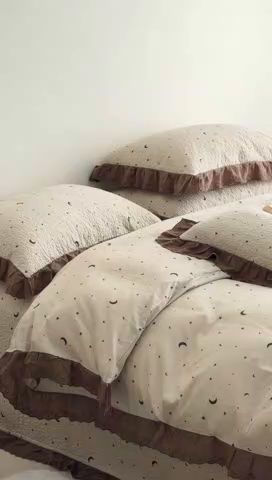 91家纺网 家纺一手货源 找家纺 佰织鑫家居 2025新款全棉法式砂洗棉花床盖款被套四件套星星月亮