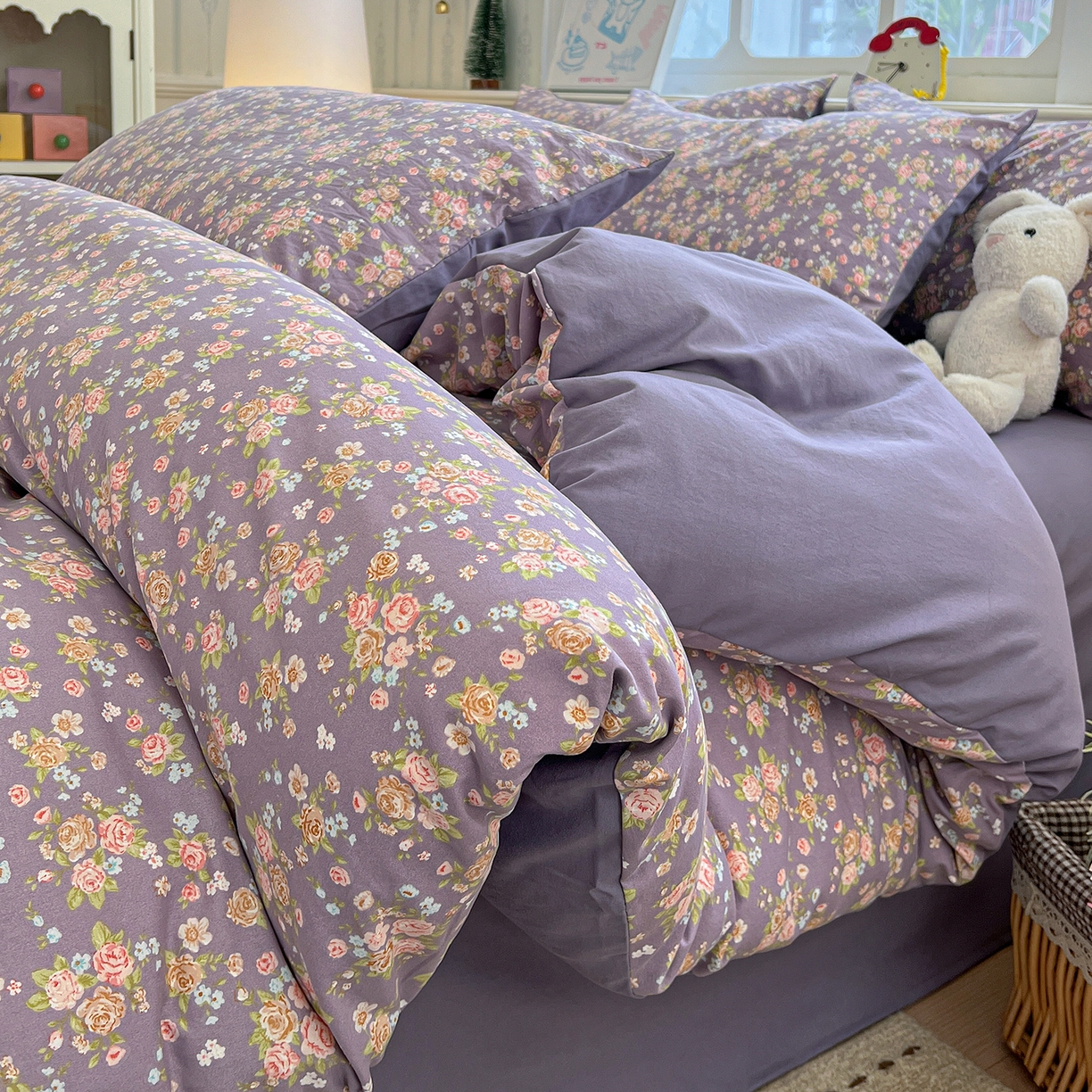 91家纺网 家纺一手货源 找家纺 凯洛奇 2026新款A类仿棉四件套古法水洗棉小清新印花四件套单被套系列 冬日恋歌