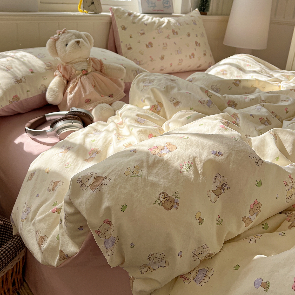 91家纺网 家纺一手货源 找家纺 凯洛奇 2026新款A类仿棉四件套古法水洗棉小清新印花四件套单被套系列 班尼狗