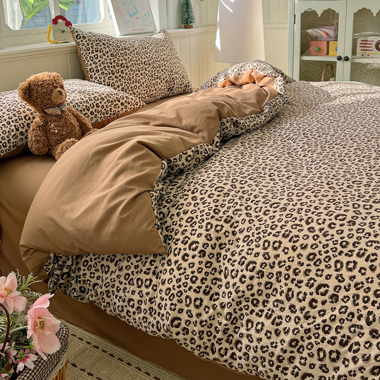 91家纺网 家纺一手货源 找家纺 凯洛奇 2026新款A类仿棉四件套古法水洗棉小清新印花四件套单被套系列 豹纹