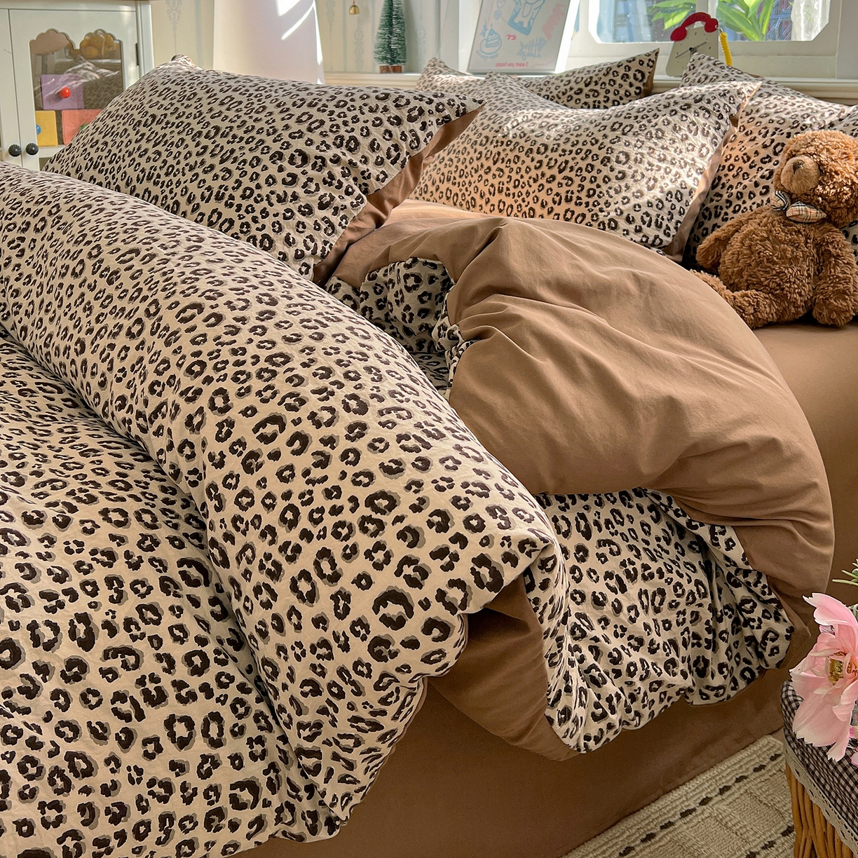 91家纺网 家纺一手货源 找家纺 凯洛奇 2026新款A类仿棉四件套古法水洗棉小清新印花四件套单被套系列 豹纹