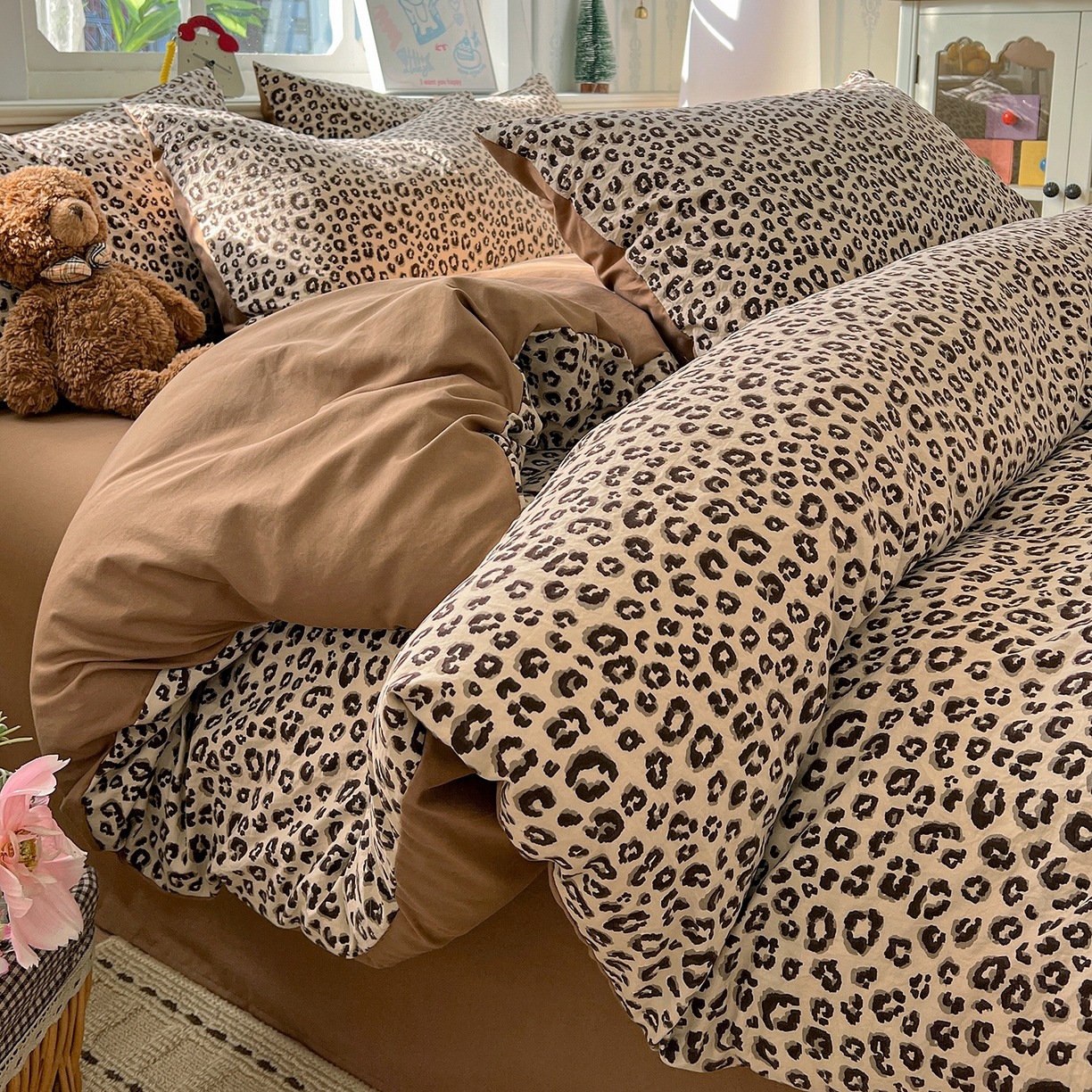 91家纺网 家纺一手货源 找家纺 凯洛奇 2026新款A类仿棉四件套古法水洗棉小清新印花四件套单被套系列 豹纹