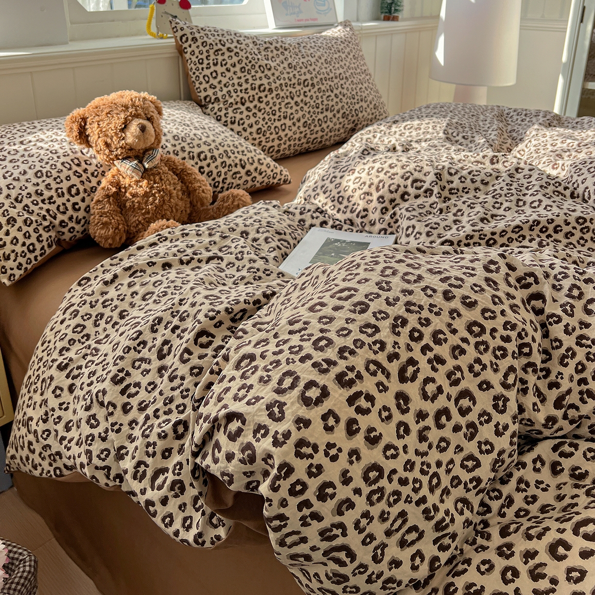 91家纺网 家纺一手货源 找家纺 凯洛奇 2026新款A类仿棉四件套古法水洗棉小清新印花四件套单被套系列 豹纹