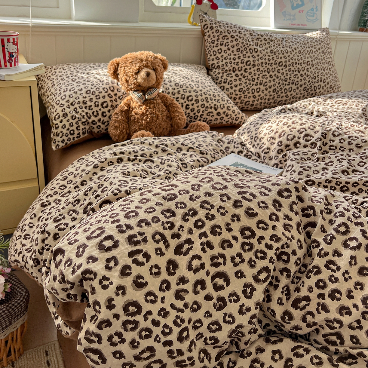 91家纺网 家纺一手货源 找家纺 凯洛奇 2026新款A类仿棉四件套古法水洗棉小清新印花四件套单被套系列 豹纹