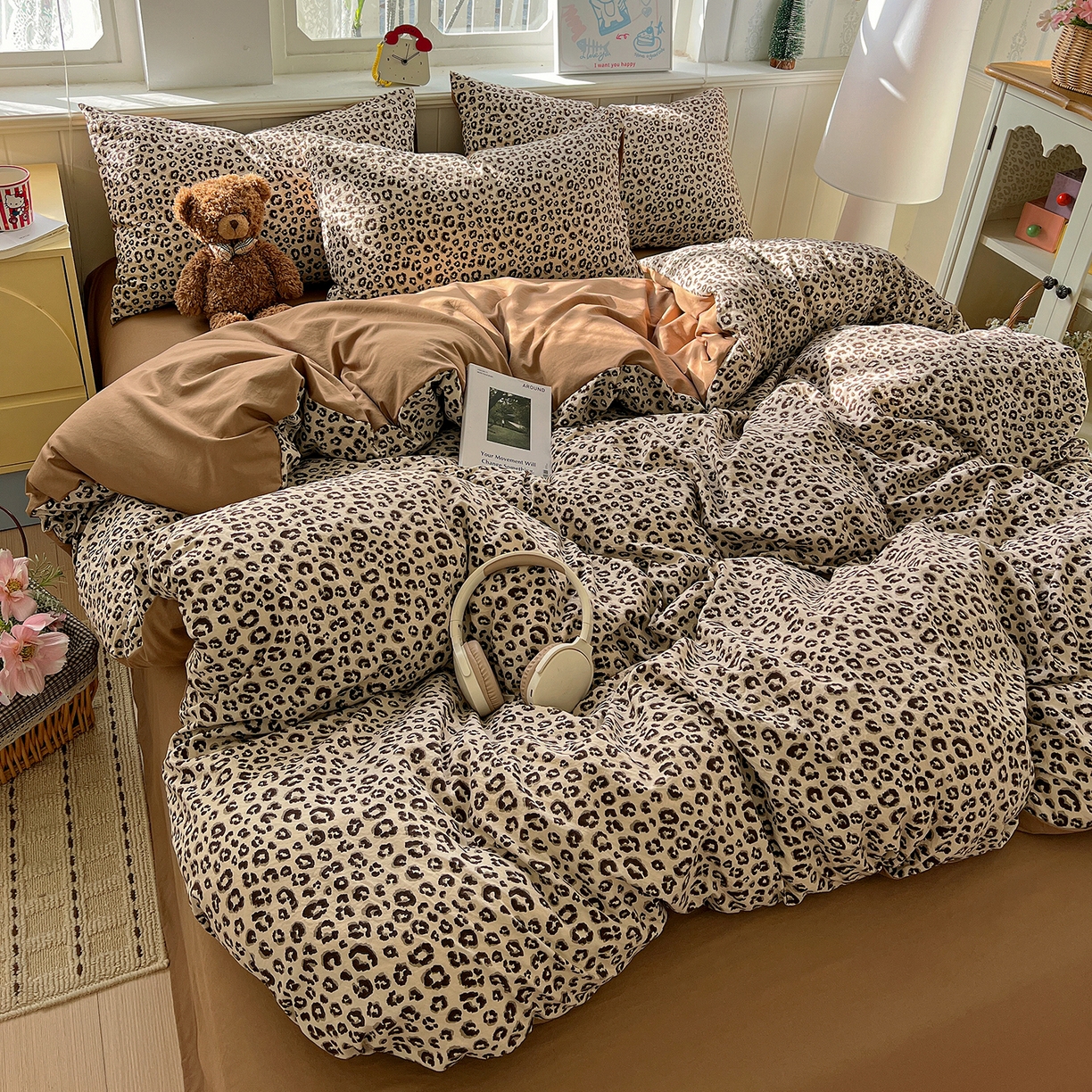 91家纺网 家纺一手货源 找家纺 凯洛奇 2026新款A类仿棉四件套古法水洗棉小清新印花四件套单被套系列 豹纹