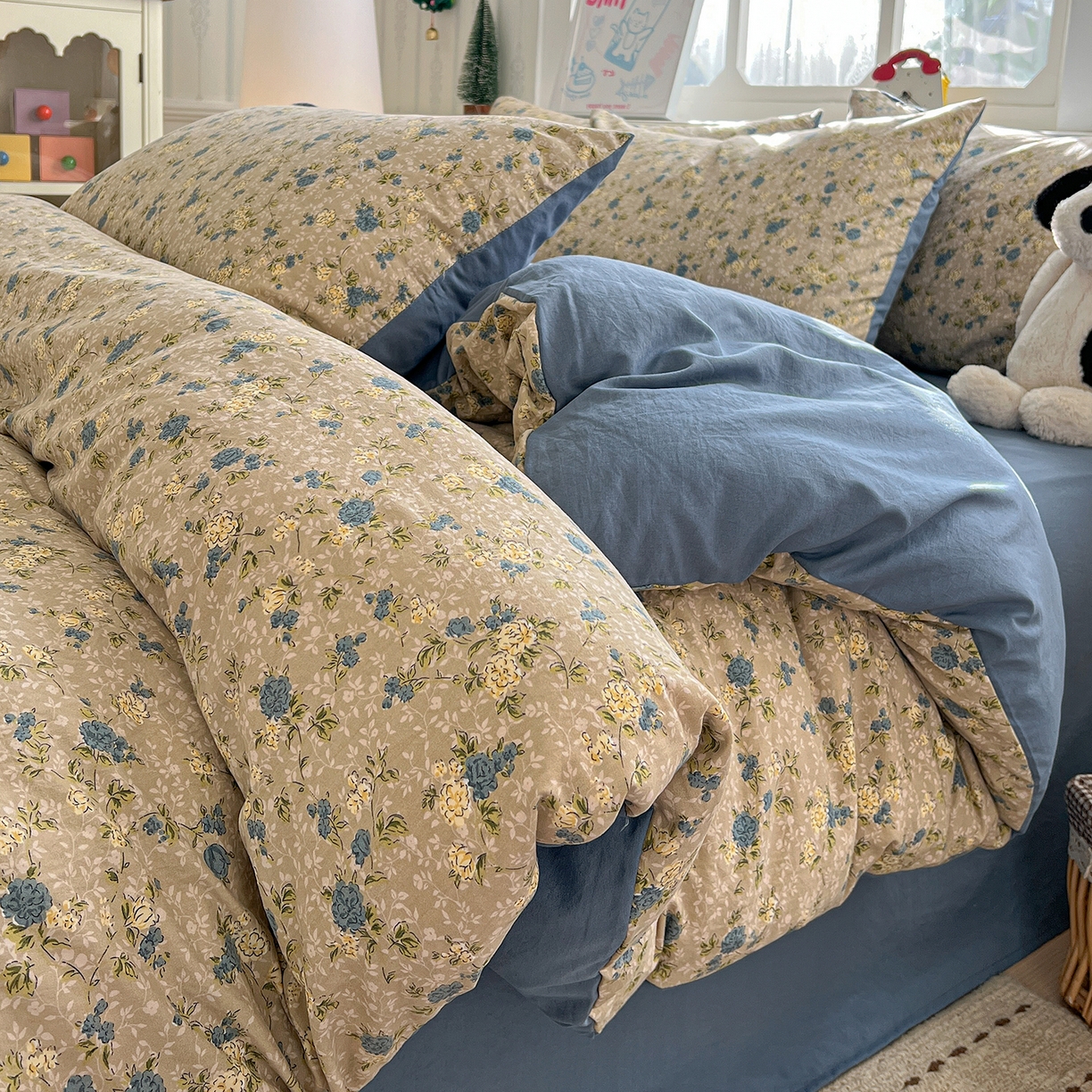 91家纺网 家纺一手货源 找家纺 凯洛奇 2026新款A类仿棉四件套古法水洗棉小清新印花四件套单被套系列 蓝色玫瑰