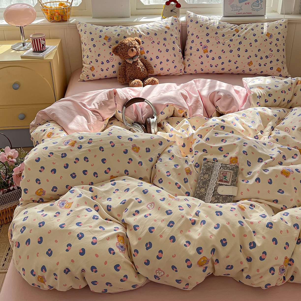 91家纺网 家纺一手货源 找家纺 凯洛奇 2026新款A类仿棉四件套古法水洗棉小清新印花四件套单被套系列 罗纳之约