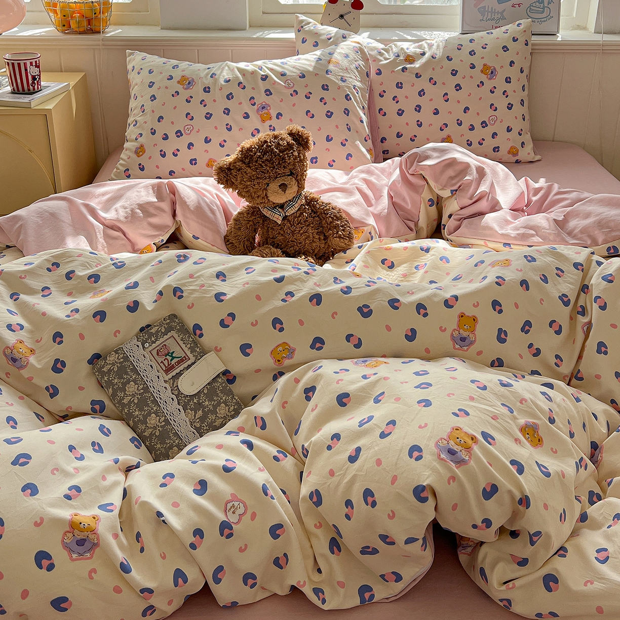 91家纺网 家纺一手货源 找家纺 凯洛奇 2026新款A类仿棉四件套古法水洗棉小清新印花四件套单被套系列 罗纳之约