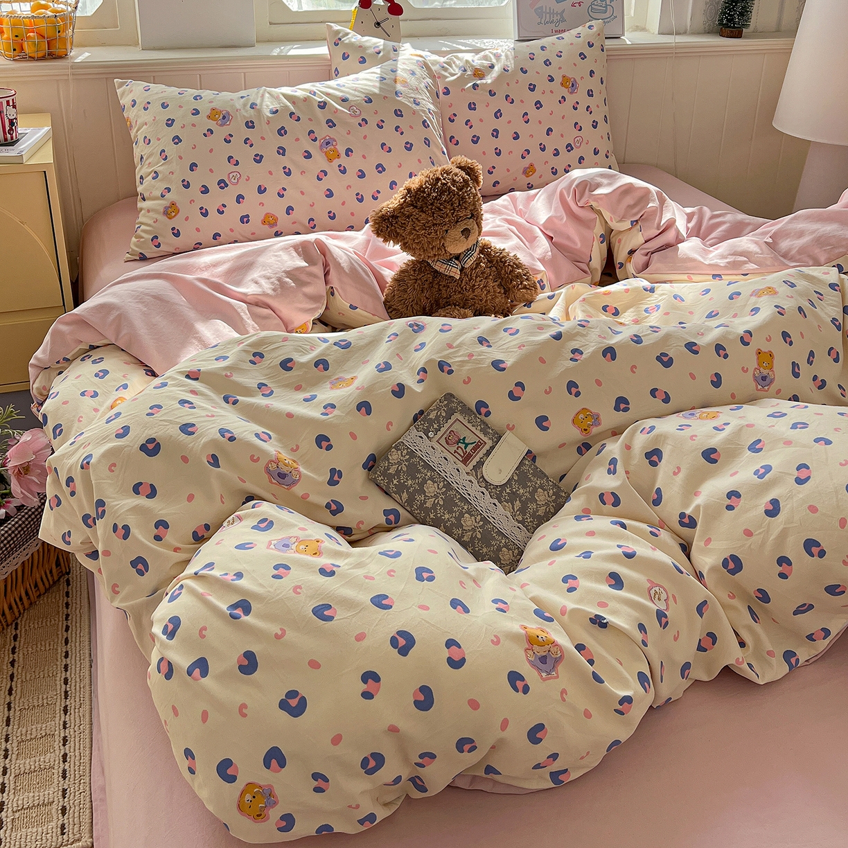 91家纺网 家纺一手货源 找家纺 凯洛奇 2026新款A类仿棉四件套古法水洗棉小清新印花四件套单被套系列 罗纳之约