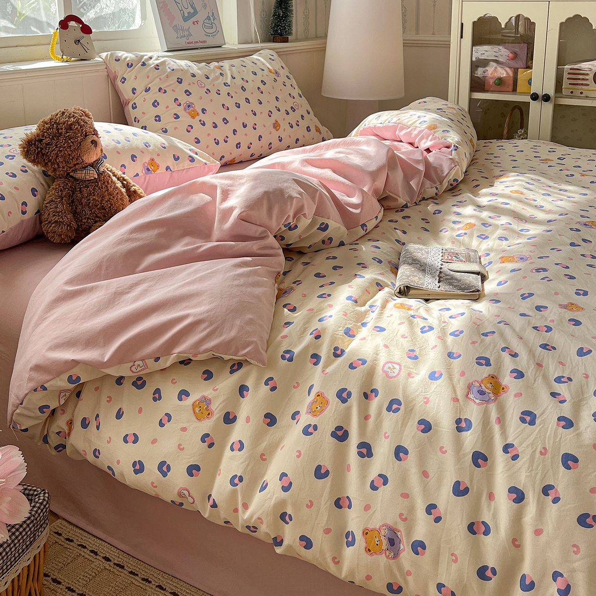 91家纺网 家纺一手货源 找家纺 凯洛奇 2026新款A类仿棉四件套古法水洗棉小清新印花四件套单被套系列 罗纳之约