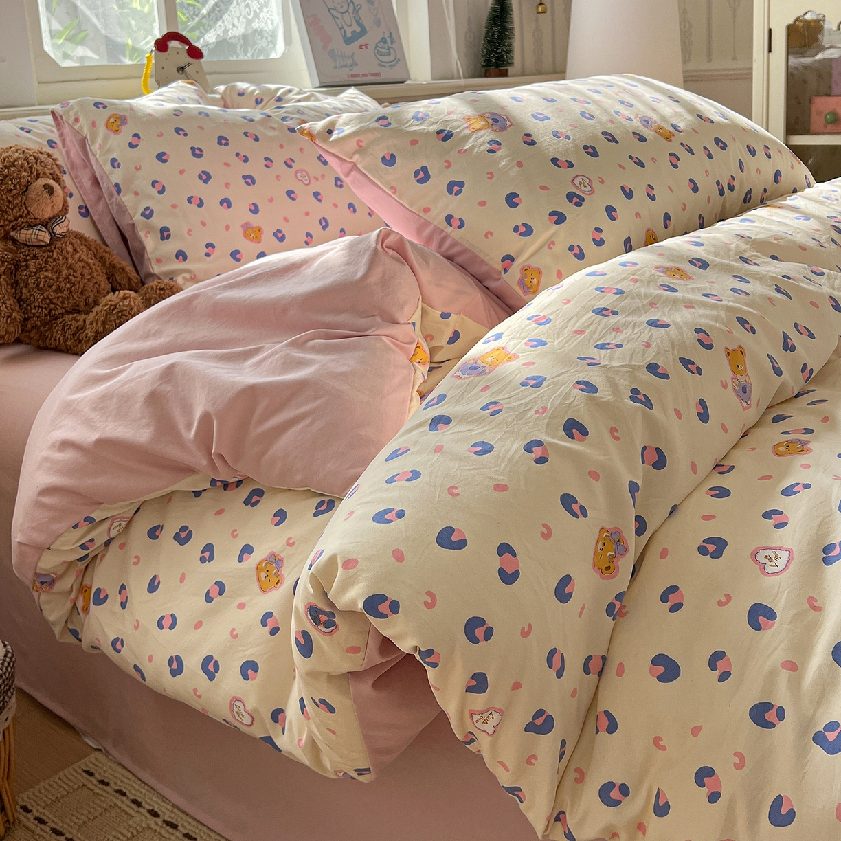 91家纺网 家纺一手货源 找家纺 凯洛奇 2026新款A类仿棉四件套古法水洗棉小清新印花四件套单被套系列 罗纳之约