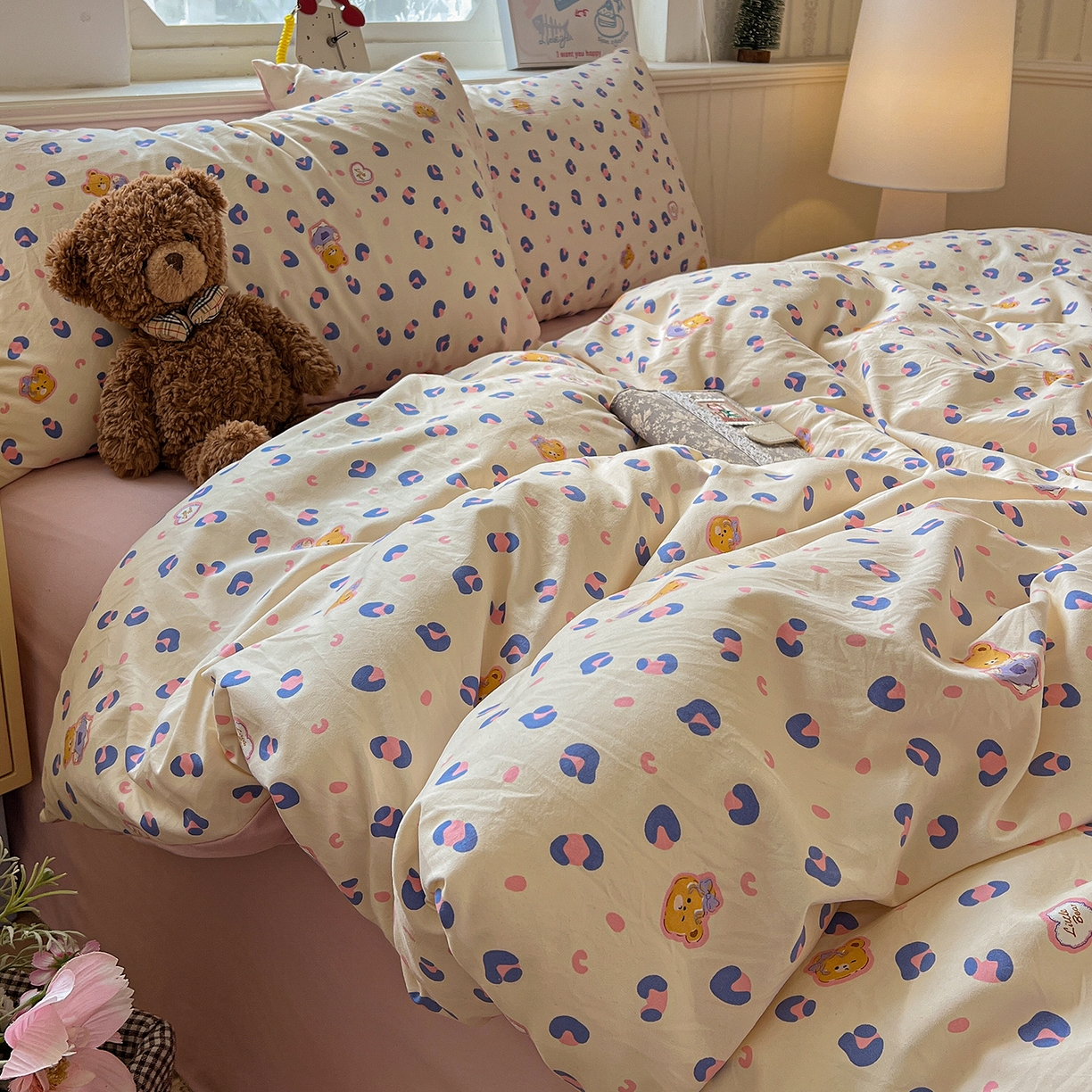 91家纺网 家纺一手货源 找家纺 凯洛奇 2026新款A类仿棉四件套古法水洗棉小清新印花四件套单被套系列 罗纳之约