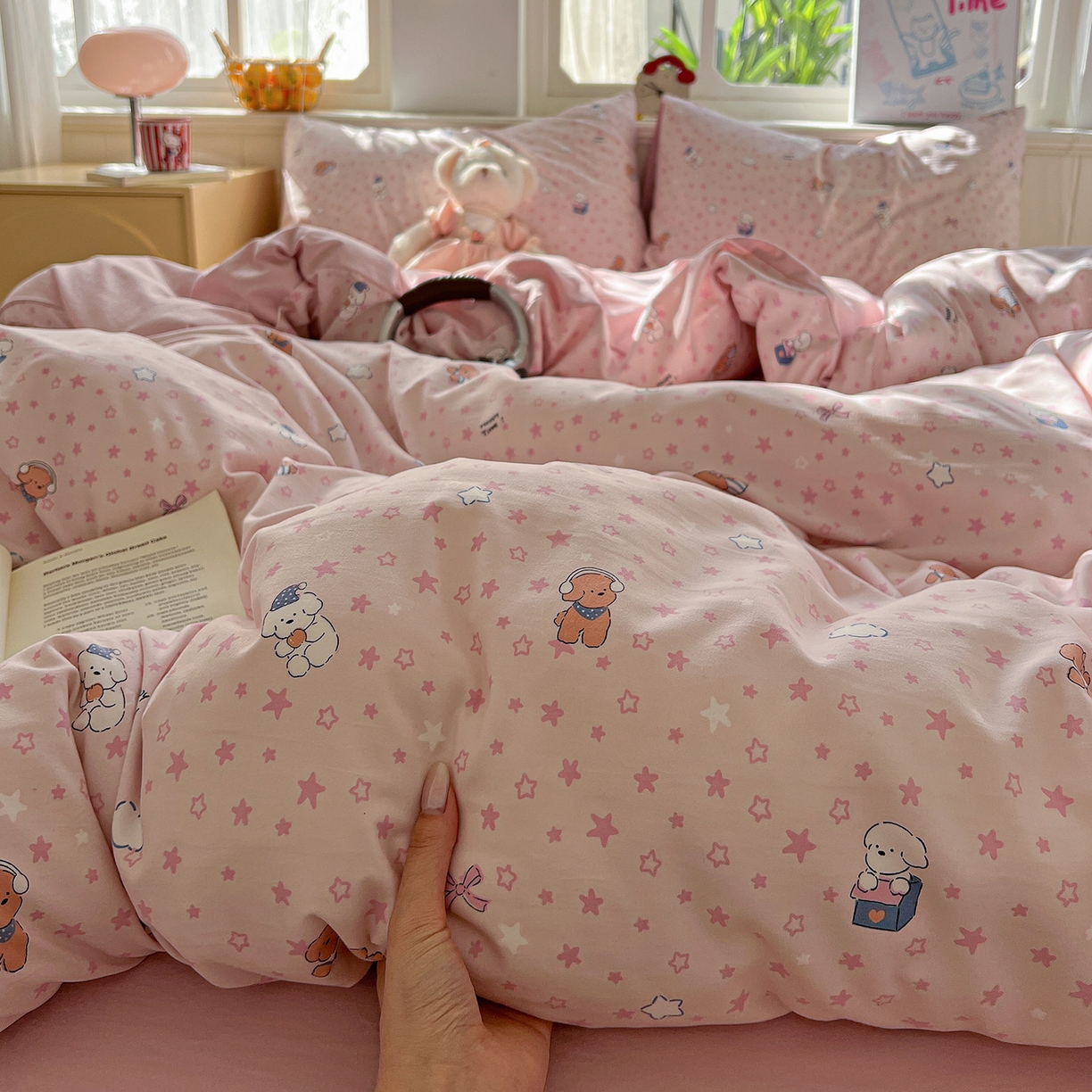 91家纺网 家纺一手货源 找家纺 凯洛奇 2026新款A类仿棉四件套古法水洗棉小清新印花四件套单被套系列 俏皮狗