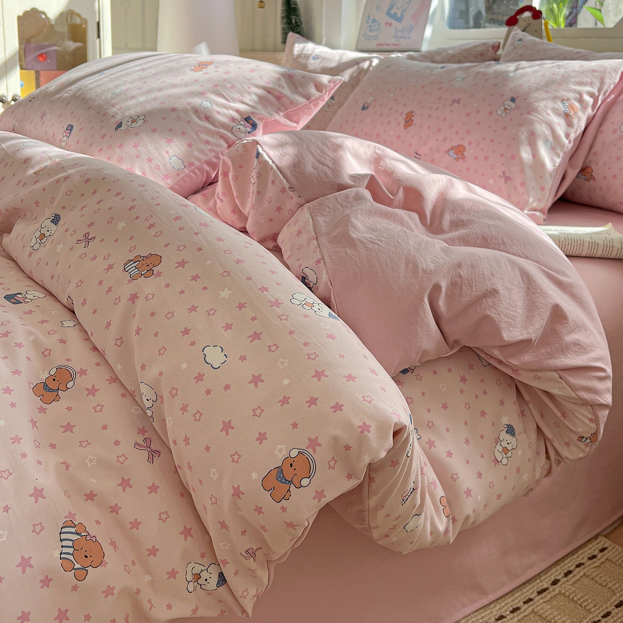 91家纺网 家纺一手货源 找家纺 凯洛奇 2026新款A类仿棉四件套古法水洗棉小清新印花四件套单被套系列 俏皮狗