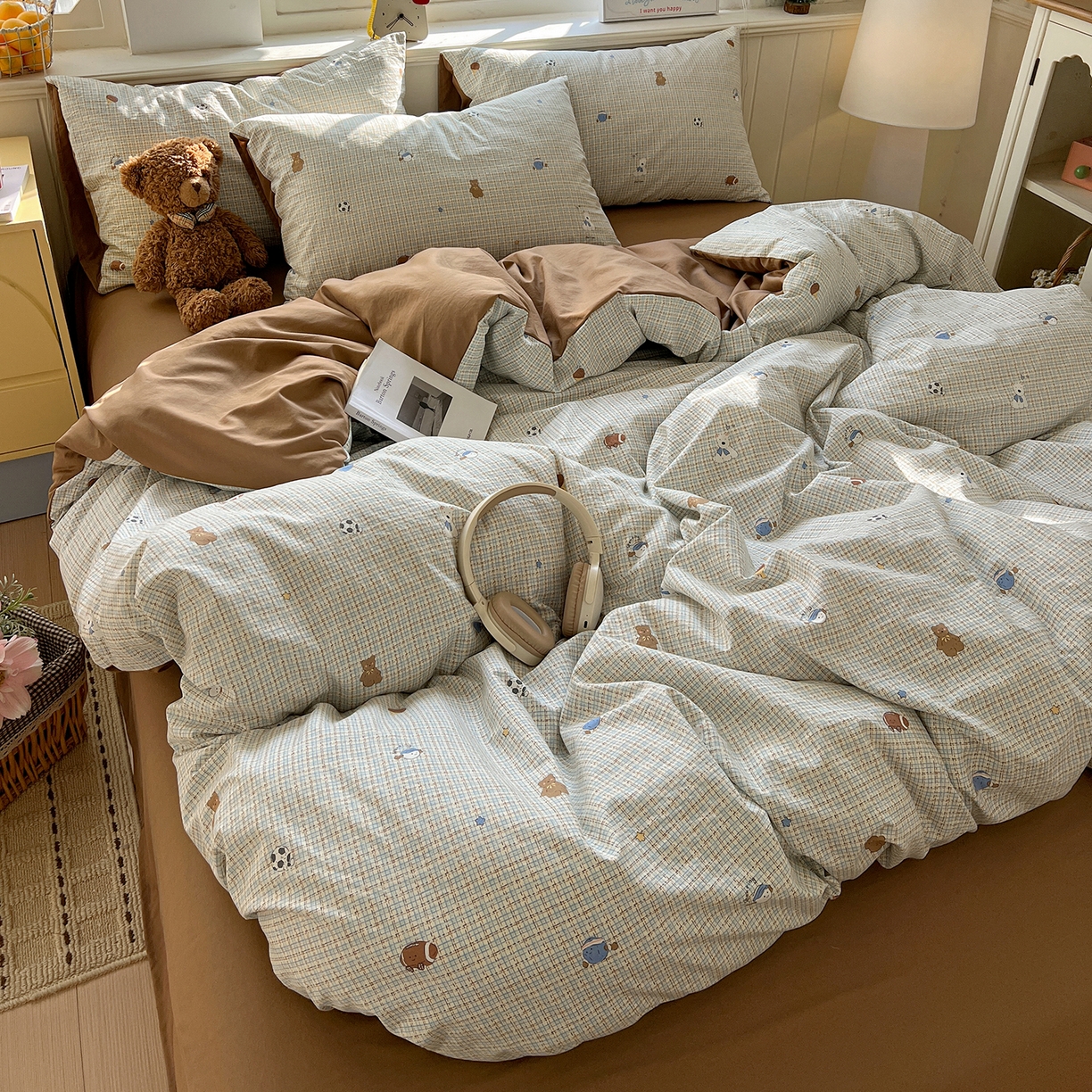 91家纺网 家纺一手货源 找家纺 凯洛奇 2026新款A类仿棉四件套古法水洗棉小清新印花四件套单被套系列 熊熊奶冻