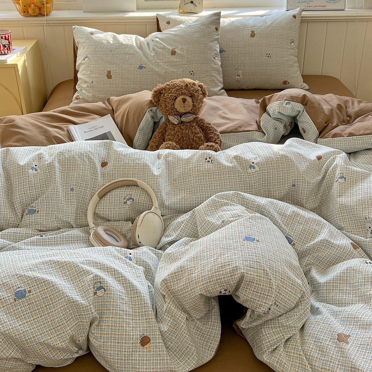 91家纺网 家纺一手货源 找家纺 凯洛奇 2026新款A类仿棉四件套古法水洗棉小清新印花四件套单被套系列 熊熊奶冻