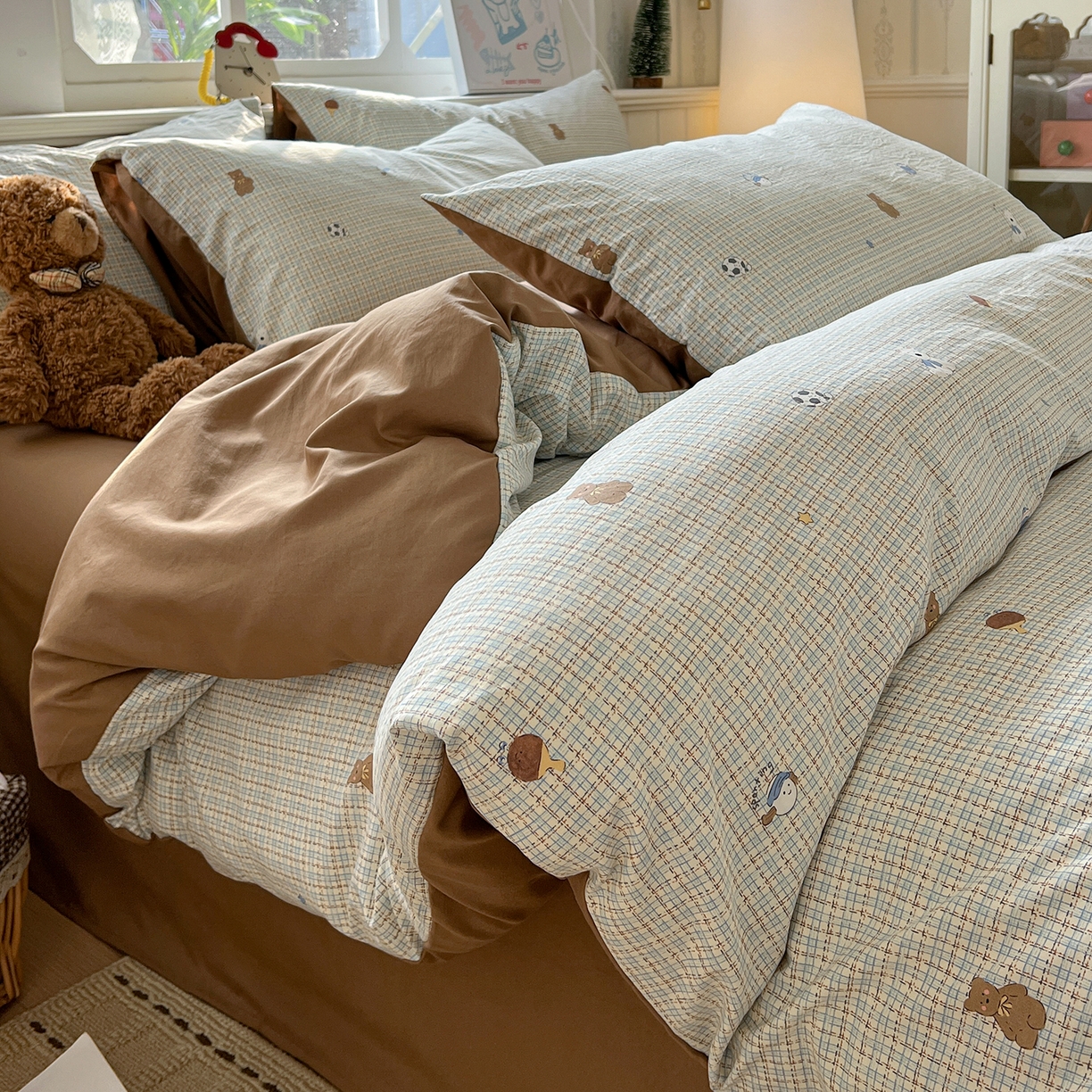 91家纺网 家纺一手货源 找家纺 凯洛奇 2026新款A类仿棉四件套古法水洗棉小清新印花四件套单被套系列 熊熊奶冻