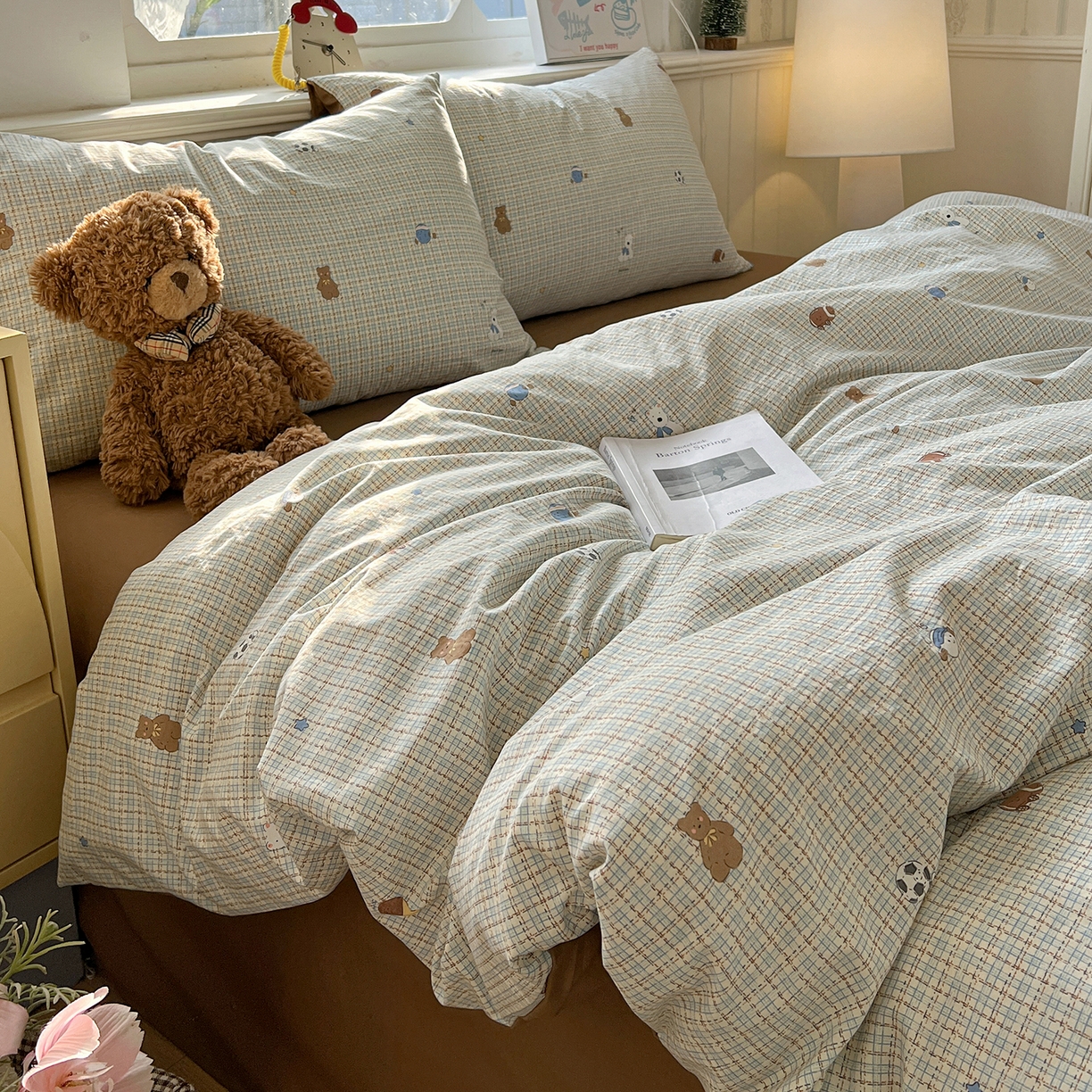 91家纺网 家纺一手货源 找家纺 凯洛奇 2026新款A类仿棉四件套古法水洗棉小清新印花四件套单被套系列 熊熊奶冻