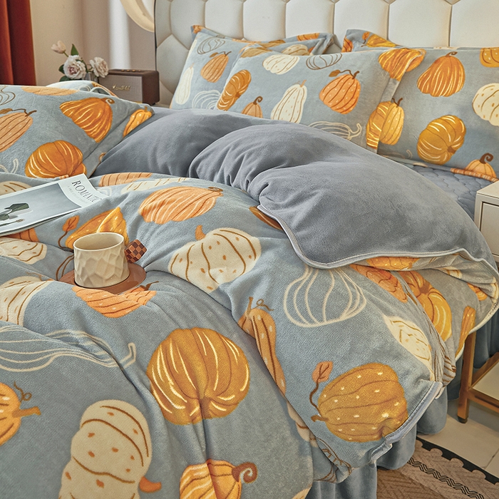 91家纺网 家纺一手货源 找家纺 凤杰家纺 2025新款高克重210克牛奶绒床盖四件套 富贵南瓜