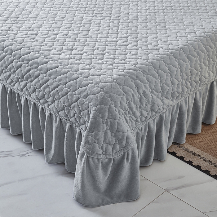 91家纺网 家纺一手货源 找家纺 凤杰家纺 2025新款高克重210克牛奶绒床盖四件套 山野豹纹