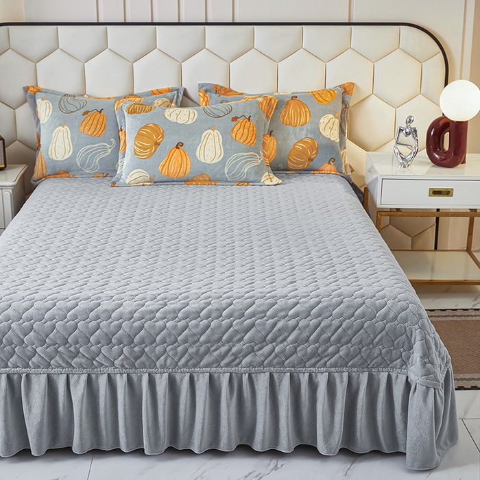 91家纺网 家纺一手货源 找家纺 栩裕纺织 2025新款高克重210克牛奶绒床盖四件套 富贵南瓜