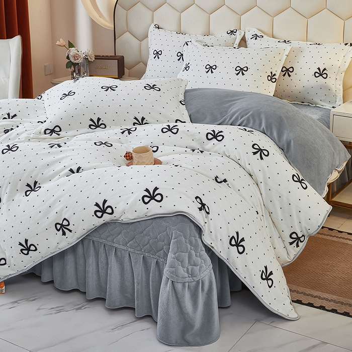 91家纺网 家纺一手货源 找家纺 栩裕纺织 2026新款高克重210克牛奶绒床盖四件套 简约格调