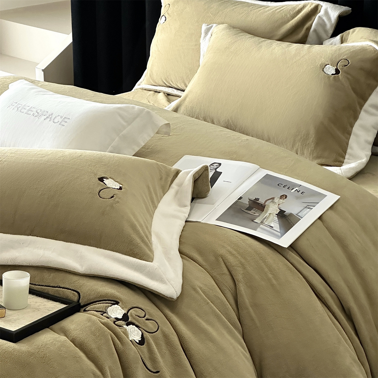 91家纺网 家纺一手货源 找家纺 南泉坊 2025新款230克AB版牛奶绒四件套-花清影 会员-20【线上控价不低于328，券后不低于298】 花清影--牛油果绿