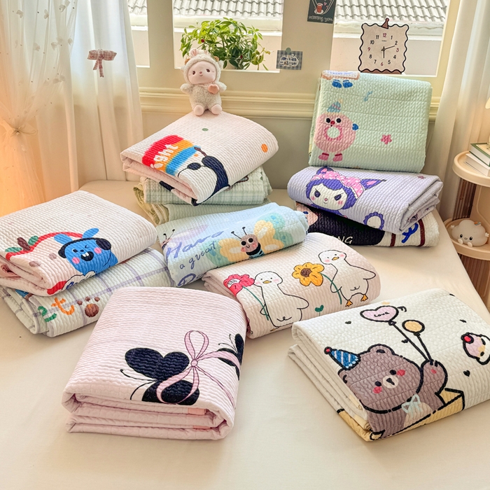 91家纺网 家纺一手货源 找家纺 芷凡家纺 2025新款宝宝绒水洗棉高温水洗床盖三件套 追光