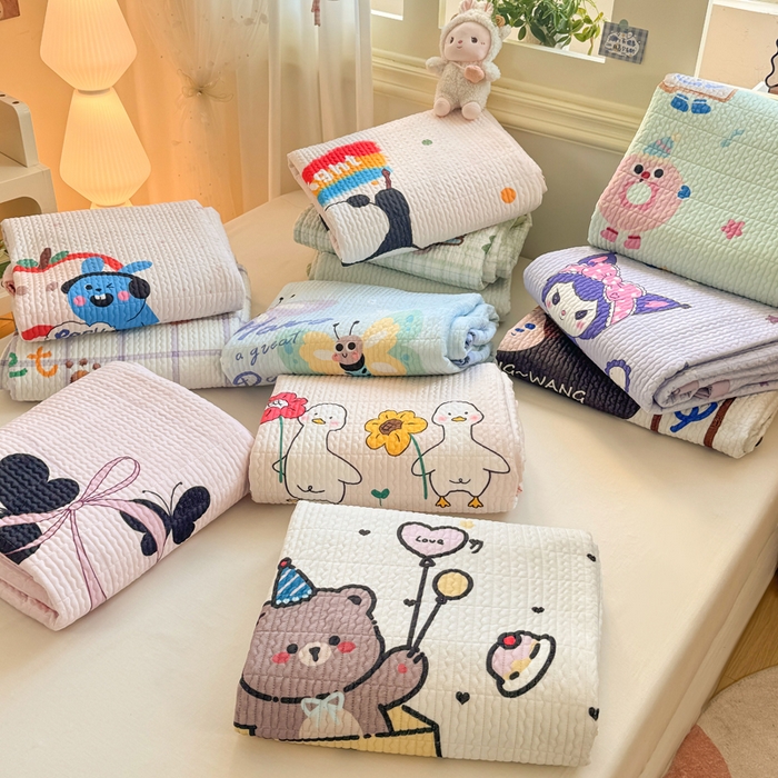 91家纺网 家纺一手货源 找家纺 芷凡家纺 2025新款宝宝绒水洗棉高温水洗床盖三件套 追光