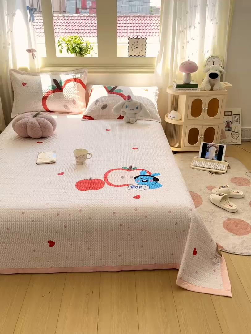 91家纺网 家纺一手货源 找家纺 芷凡家纺 2025新款宝宝绒水洗棉高温水洗床盖三件套 平安果