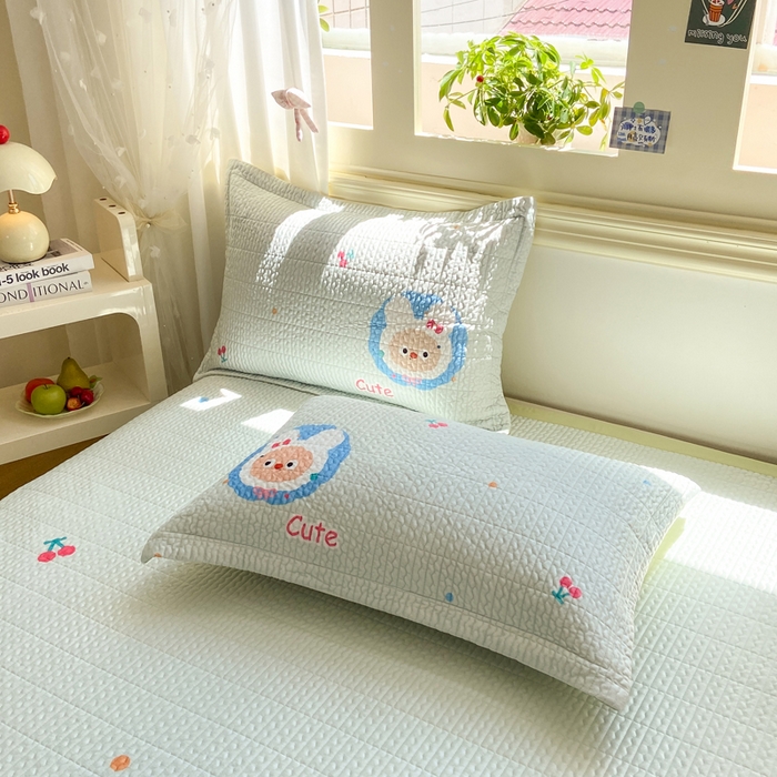 91家纺网 家纺一手货源 找家纺 芷凡家纺 2025新款宝宝绒水洗棉高温水洗床盖三件套 快乐伙伴