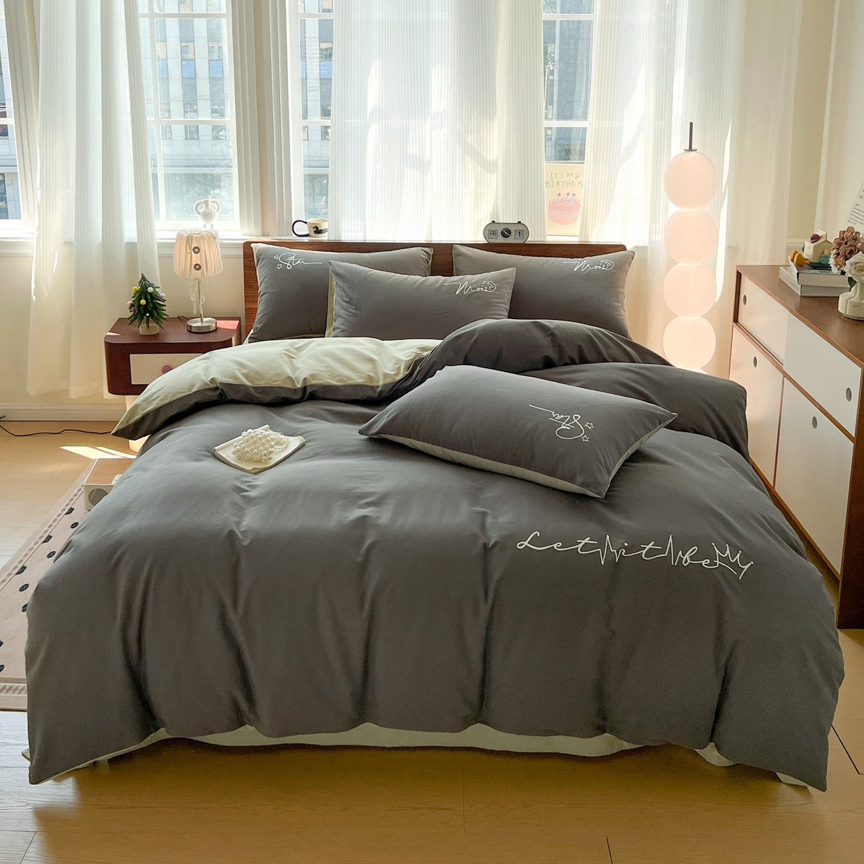 91家纺网 家纺一手货源 找家纺 （总）有点武功 2025冬季新款百分百全棉磨毛纯色双拼刺绣四件套小清新风