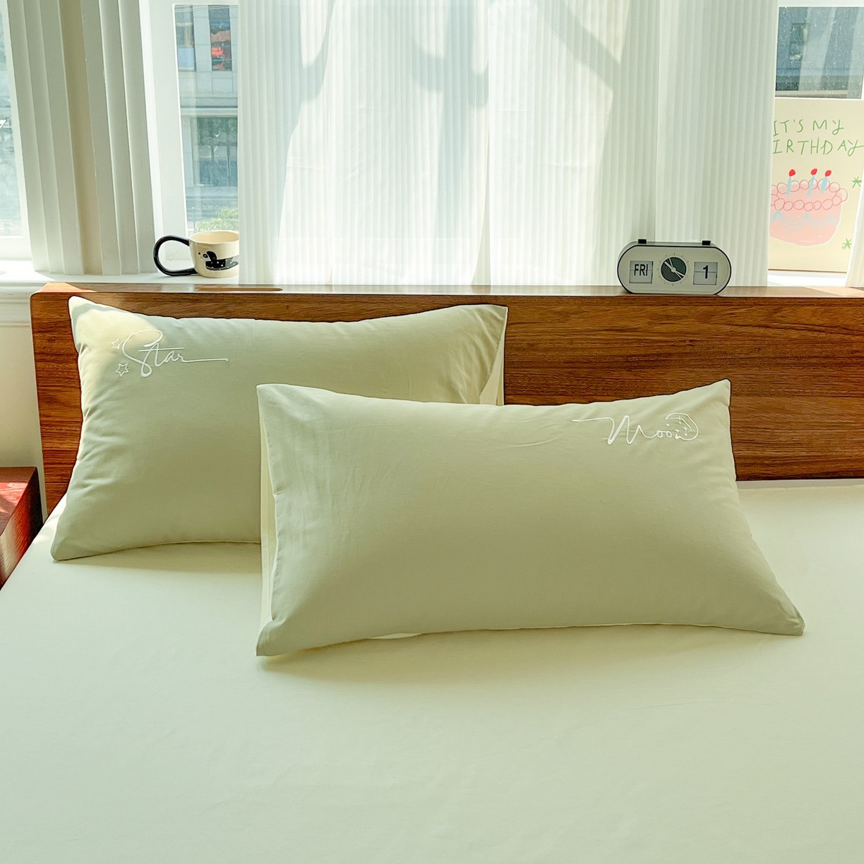 91家纺网 家纺一手货源 找家纺 有点武功 2025冬季新款百分百全棉磨毛纯色双拼刺绣四件套小清新风 果绿黄