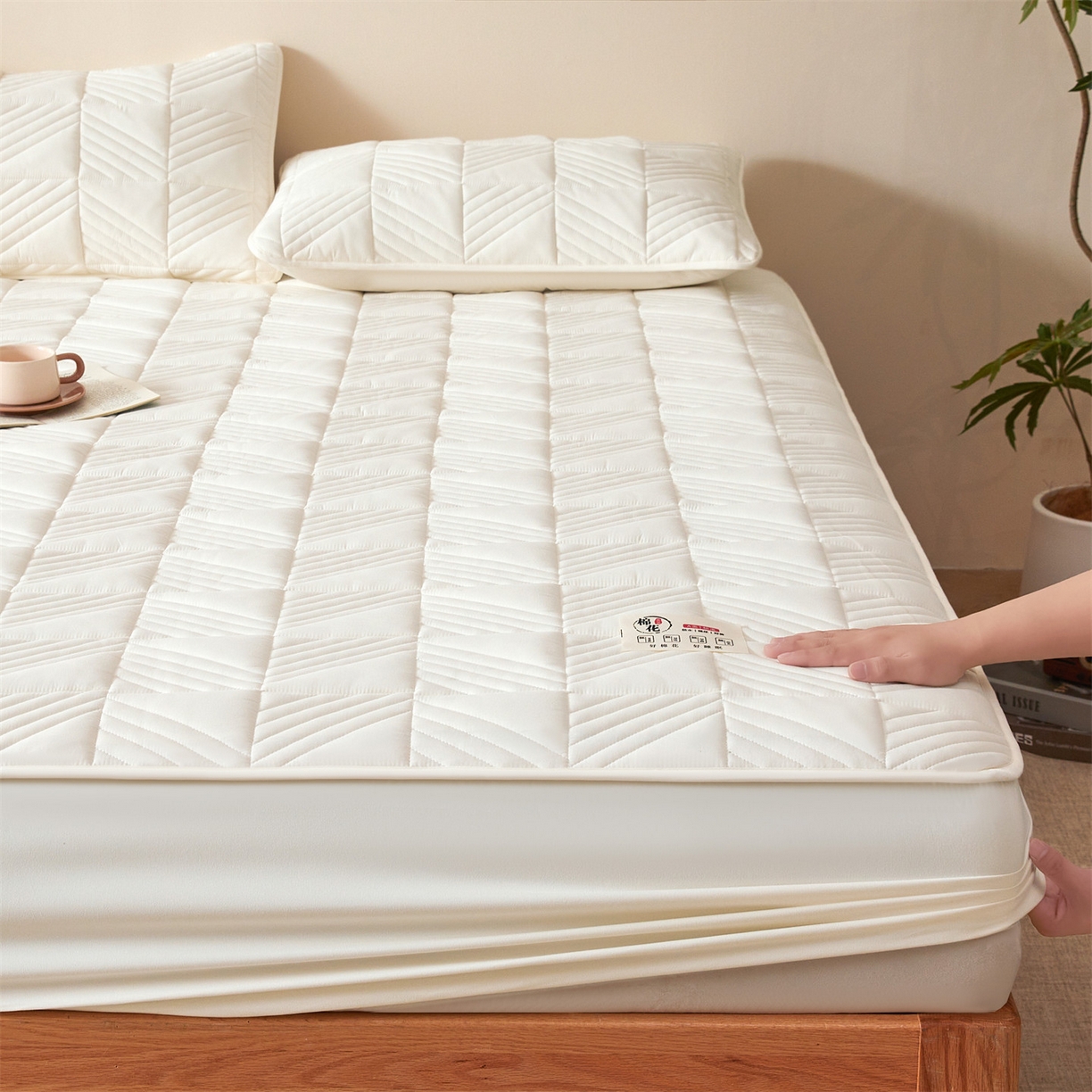 91家纺网 家纺一手货源 找家纺 居眠 2025新款木叙棉花夹棉防水床笠 木叙-白