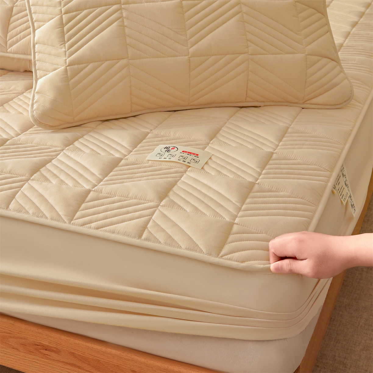 91家纺网 家纺一手货源 找家纺 居眠 2025新款木叙棉花夹棉防水床笠 木叙-卡