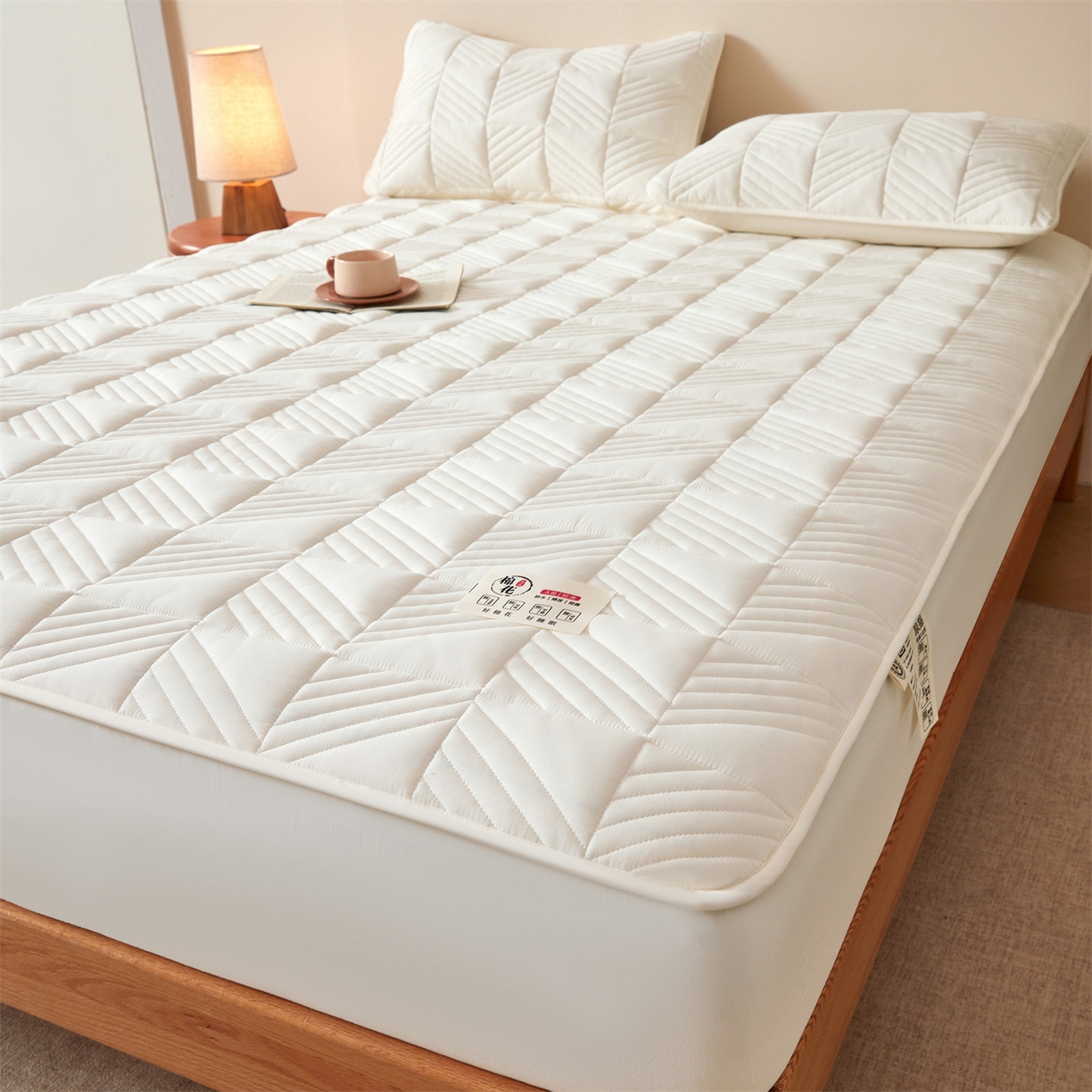 91家纺网 家纺一手货源 找家纺 居眠 2025新款木叙棉花夹棉防水床笠 木叙-白