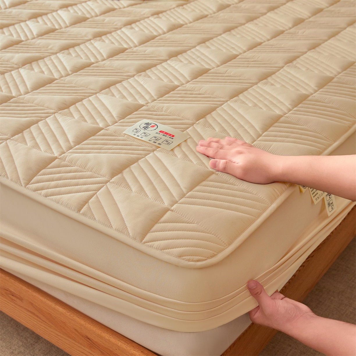 91家纺网 家纺一手货源 找家纺 居眠 2025新款木叙棉花夹棉防水床笠 木叙-卡