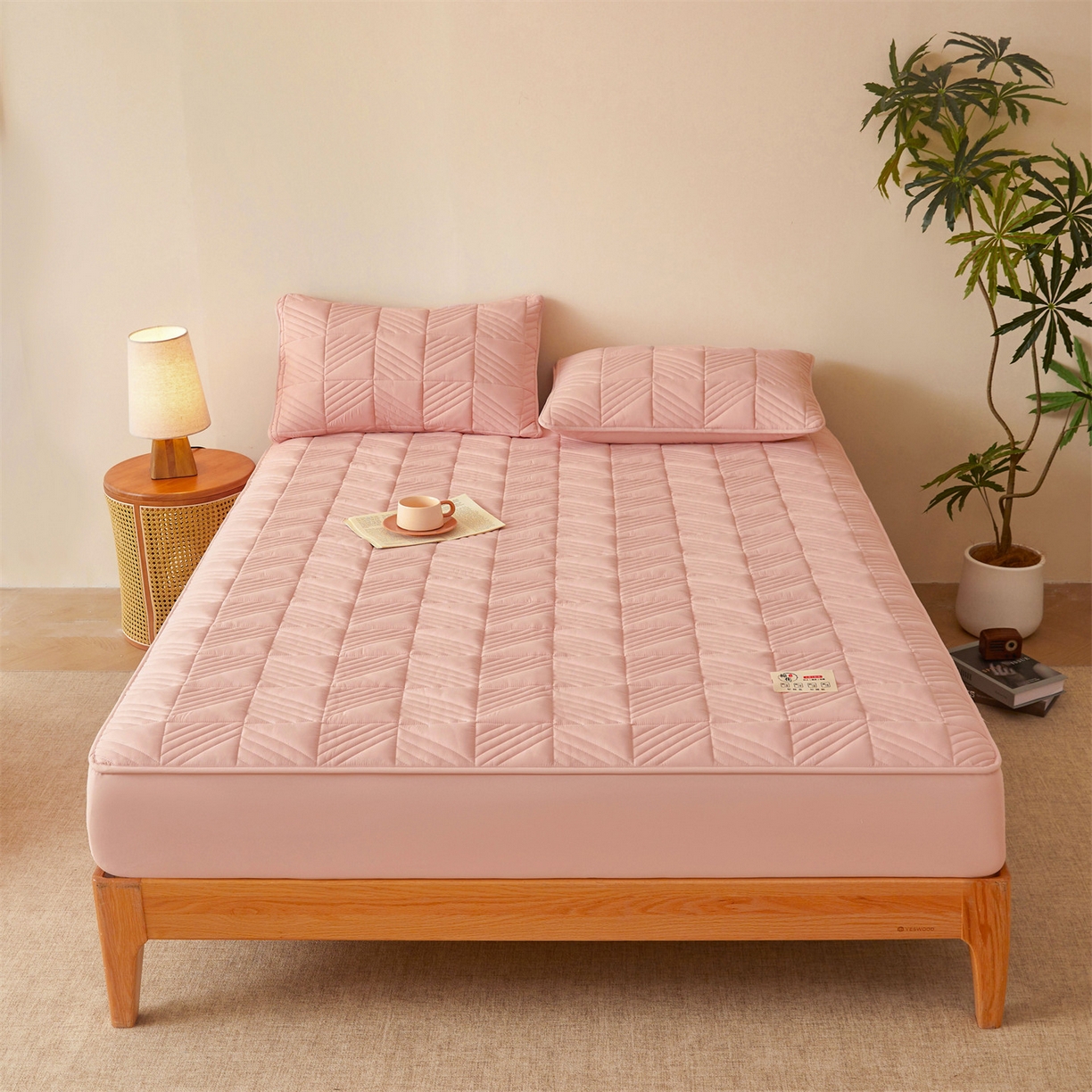 91家纺网 家纺一手货源 找家纺 居眠 2025新款木叙棉花夹棉防水床笠 木叙-粉