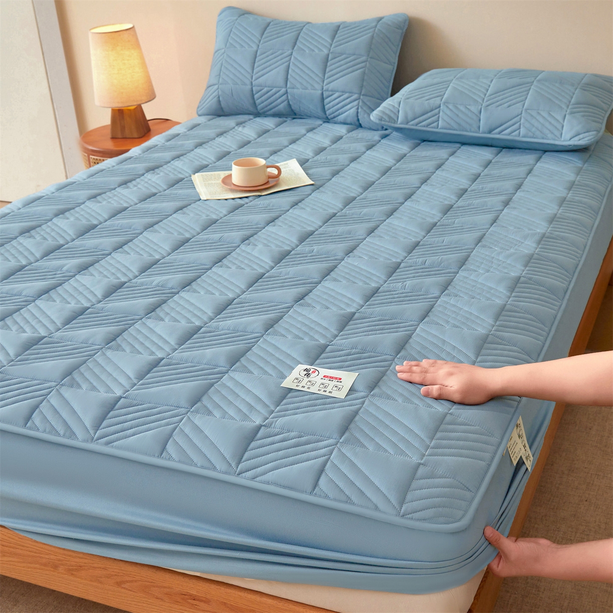 91家纺网 家纺一手货源 找家纺 居眠 2025新款木叙棉花夹棉防水床笠 木叙-蓝